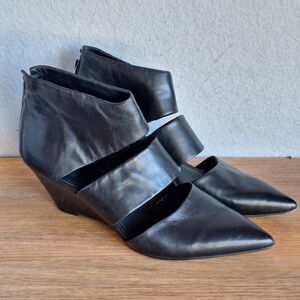 Belle Sigerson Morrison Wagner Women’s 10 Black Leather Cutout Wedge Booties